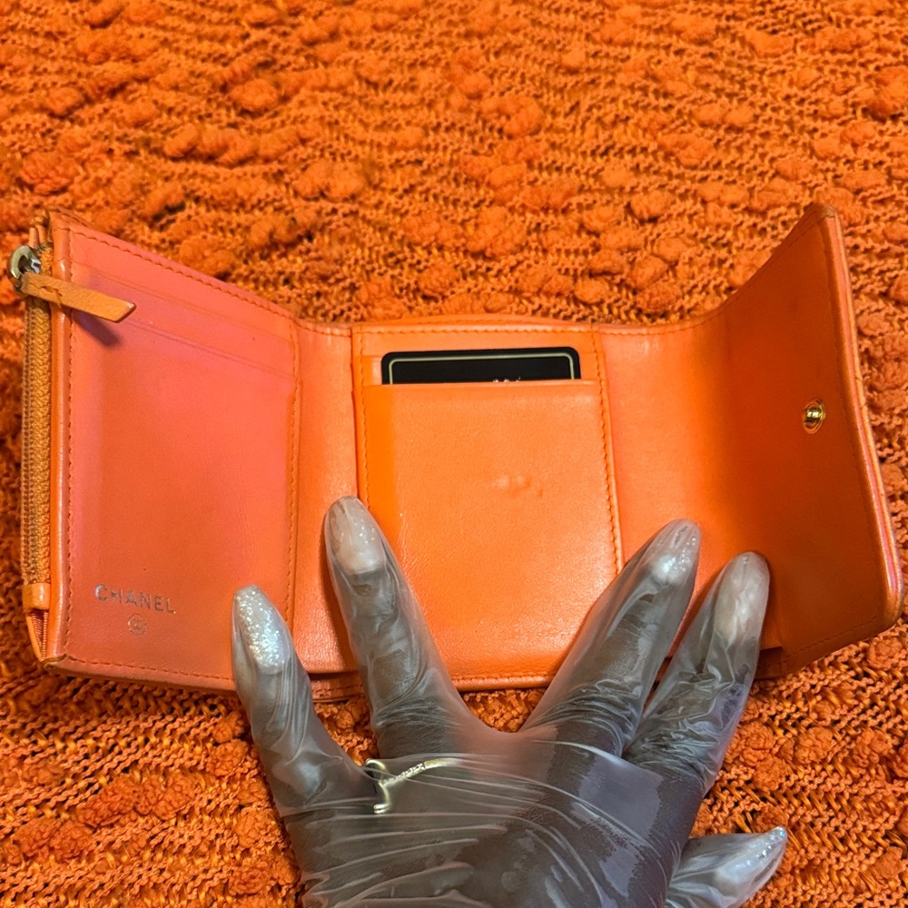 Chanel Gold Logo Orange Quilted Wallet - Picture 7 of 13